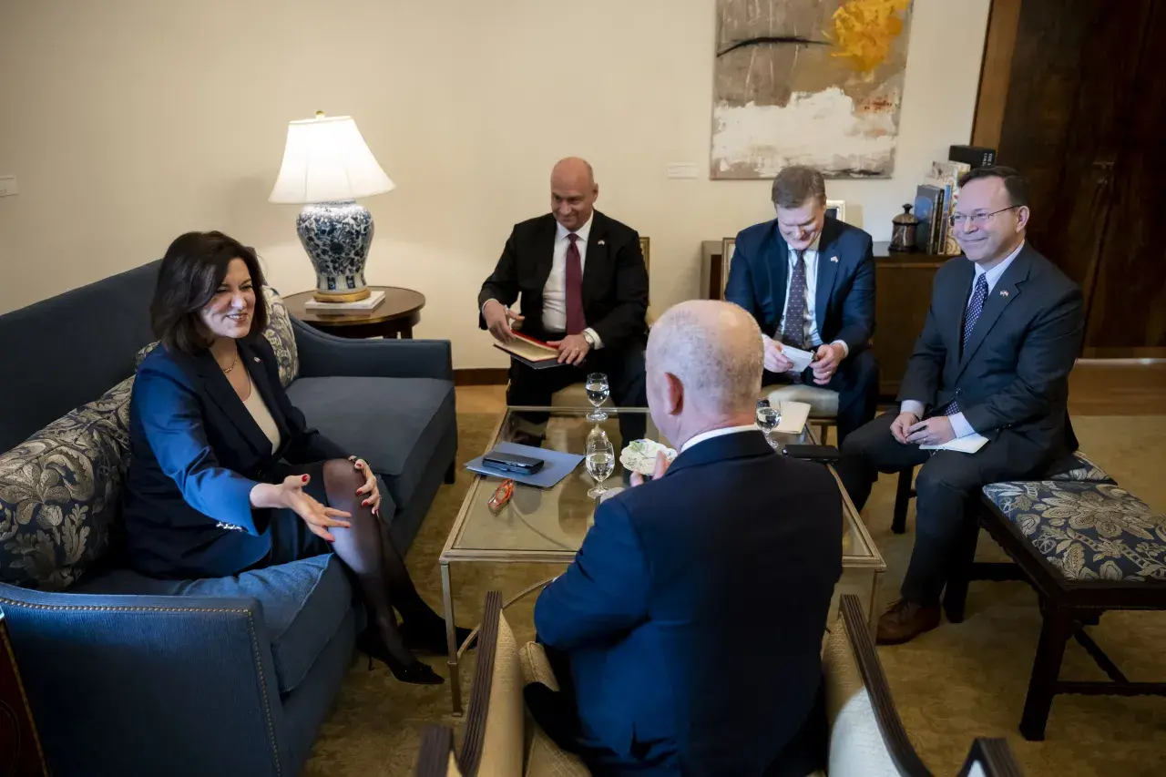 Image: DHS Secretary Alejandro Mayorkas Meets with US Ambassador Victoria Reggie Kennedy (005)