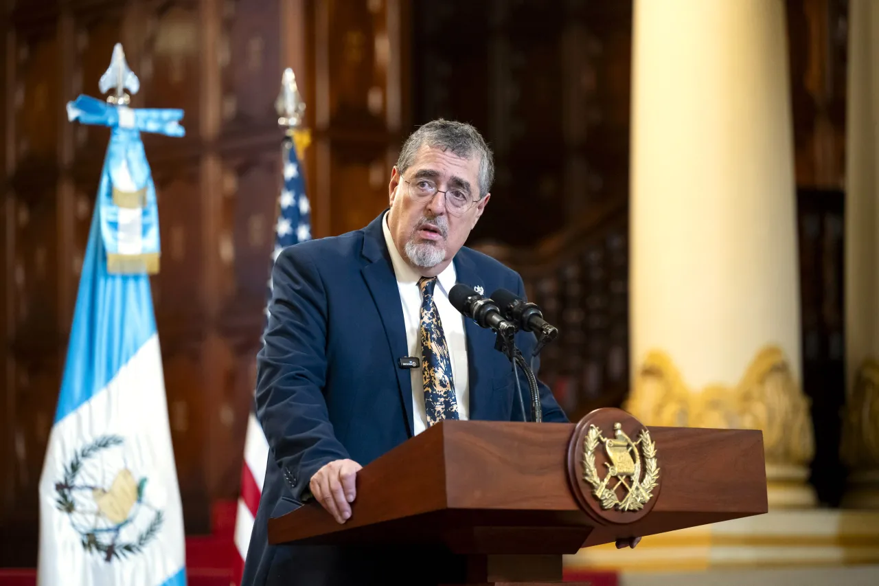 Image: DHS Secretary Alejandro Mayorkas holds a Press Conference with the President of Guatemala  (070)