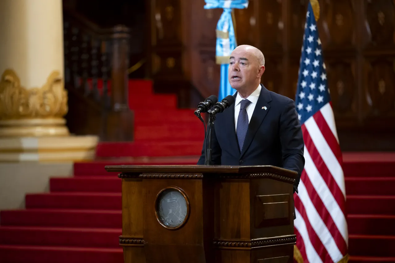 Image: DHS Secretary Alejandro Mayorkas holds a Press Conference with the President of Guatemala  (088)