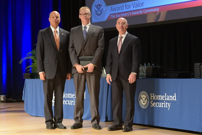 The Secretary's Exemplary Service Award 2015 - Erik M. Thompson