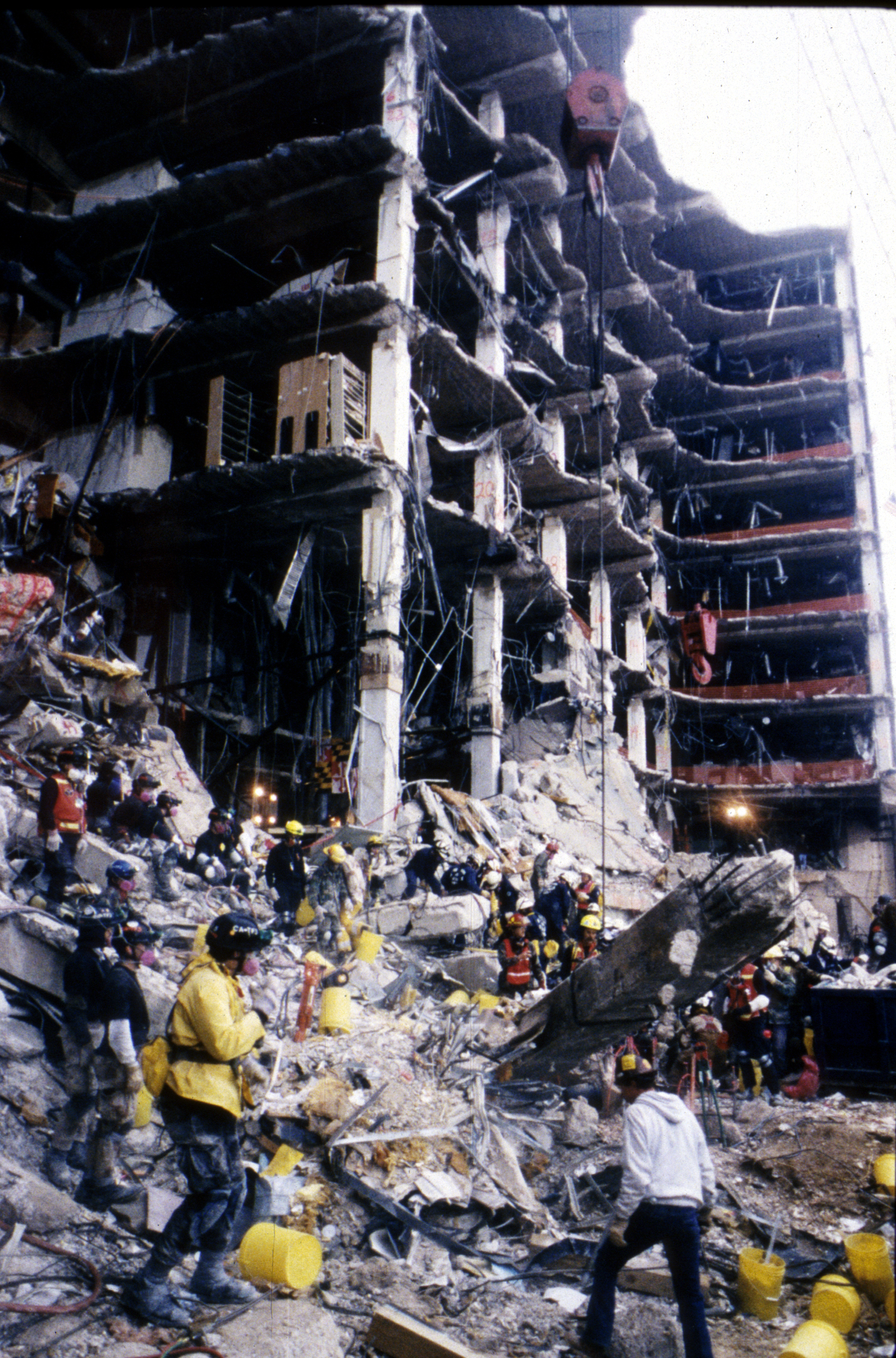 Oklahoma City Bombing - Search and Rescue crews work to save those trapped  beneath the debris (5) | Homeland Security