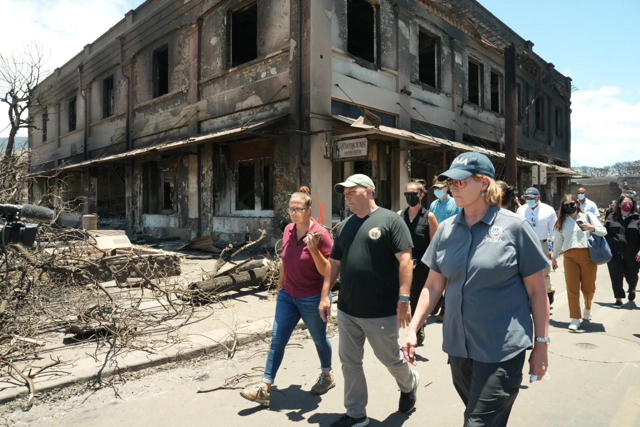 Image: Federal Response Officials Tour Wildfire Damage Affecting Hawaii