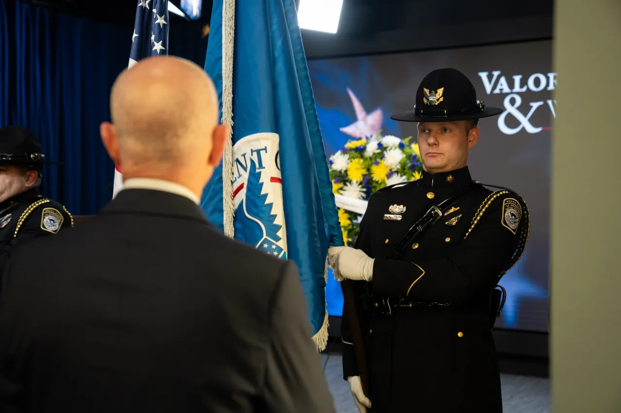 Image: DHS Secretary Alejandro Mayorkas Attends ICE Valor Memorial and Wreath Laying (004)