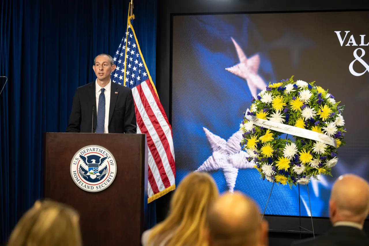Image: DHS Secretary Alejandro Mayorkas Attends ICE Valor Memorial and Wreath Laying (031)