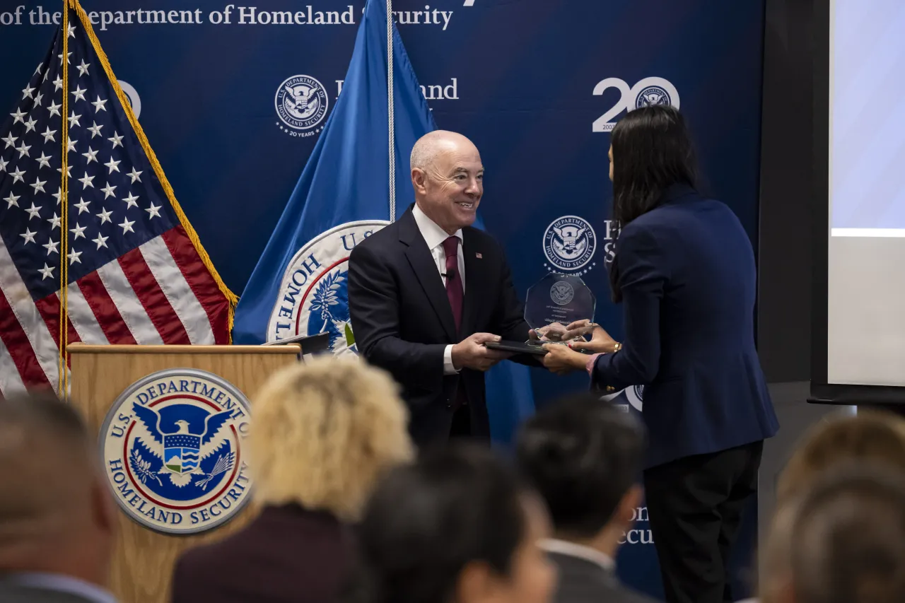 Image: DHS Secretary Alejandro Mayorkas Presents the 2023 Secretary’s Awards  (015)