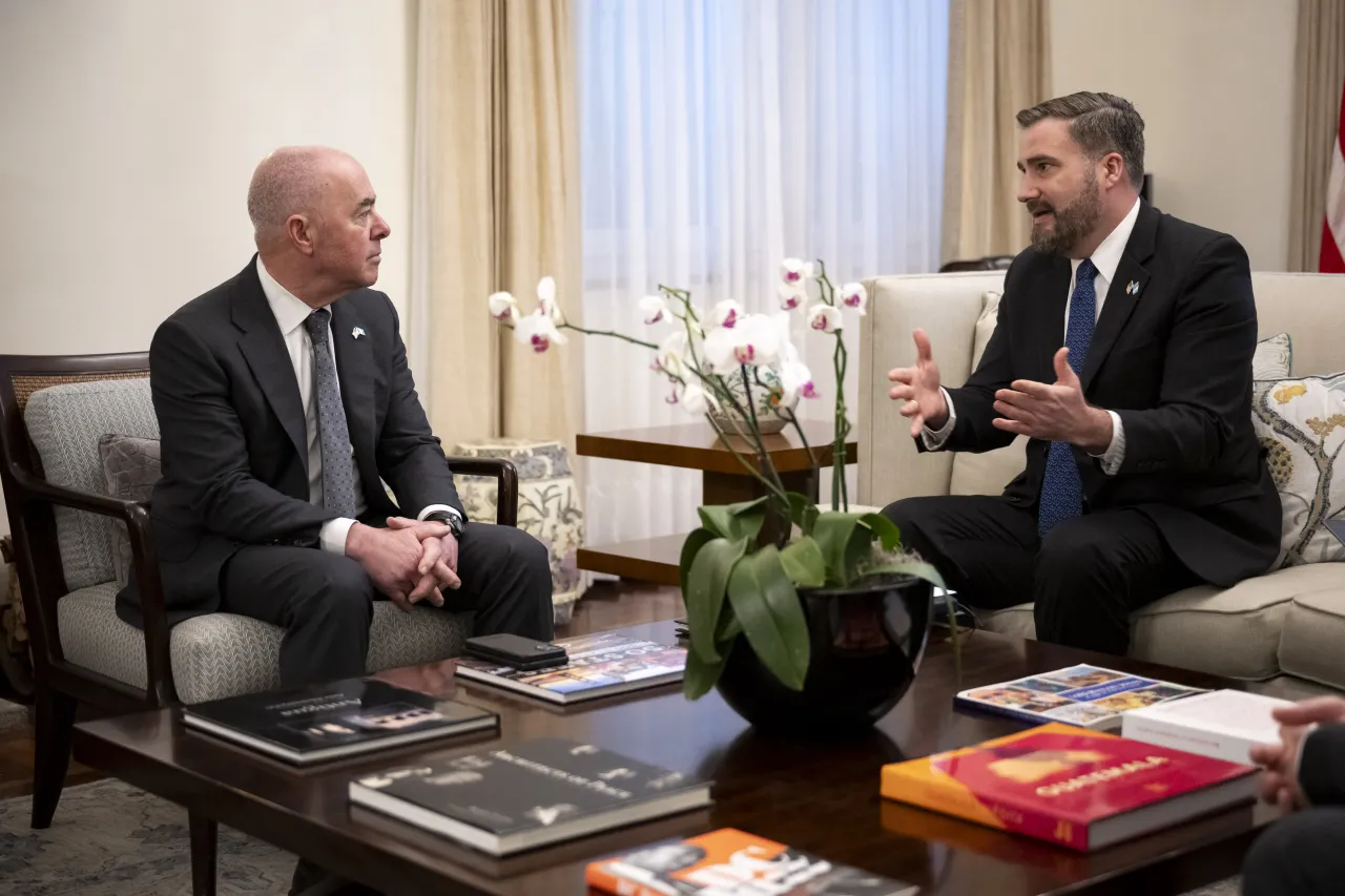 Image: DHS Secretary Alejandro Mayorkas Meets with Ambassador Tobin Bradley (014)
