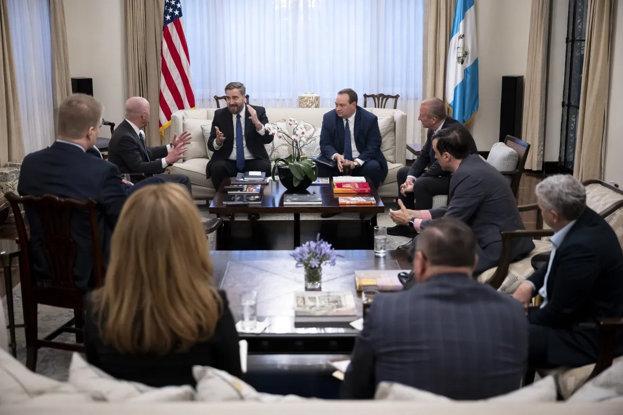 Image: DHS Secretary Alejandro Mayorkas Meets with Ambassador Tobin Bradley (022)