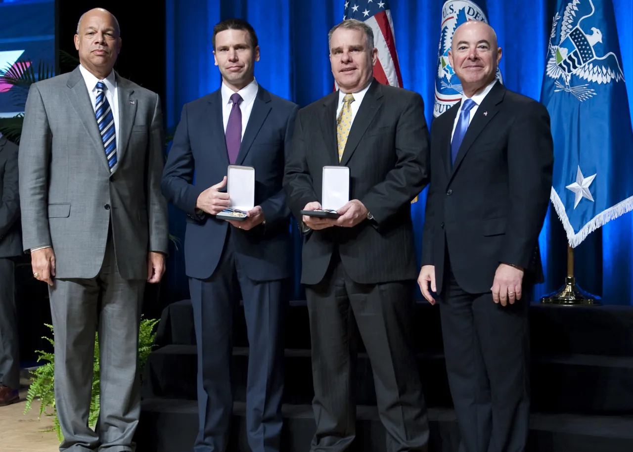 Image: The Secretary's Meritorious Service Award 2014 - John Havranek and Kevin McAleenan