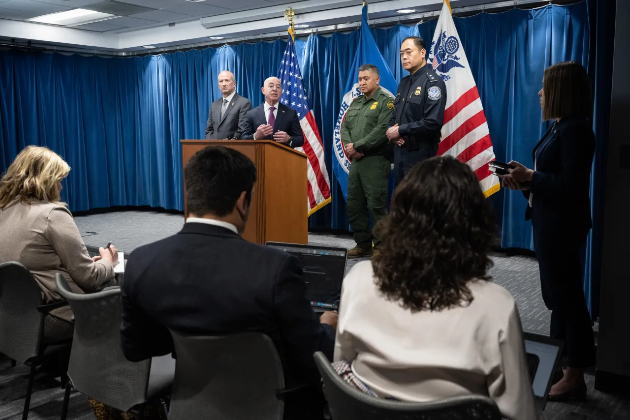 Image: DHS Secretary Alejandro Mayorkas Delivers Remarks on New Border Enforcement Measures (014)