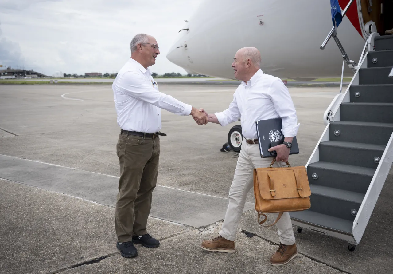 Image: DHS Secretary Alejandro Mayorkas Arrives to New Orleans (001)
