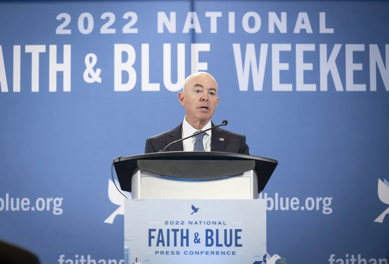 Image: DHS Secretary Mayorkas Speaks at 2022 Faith and Blue (033)