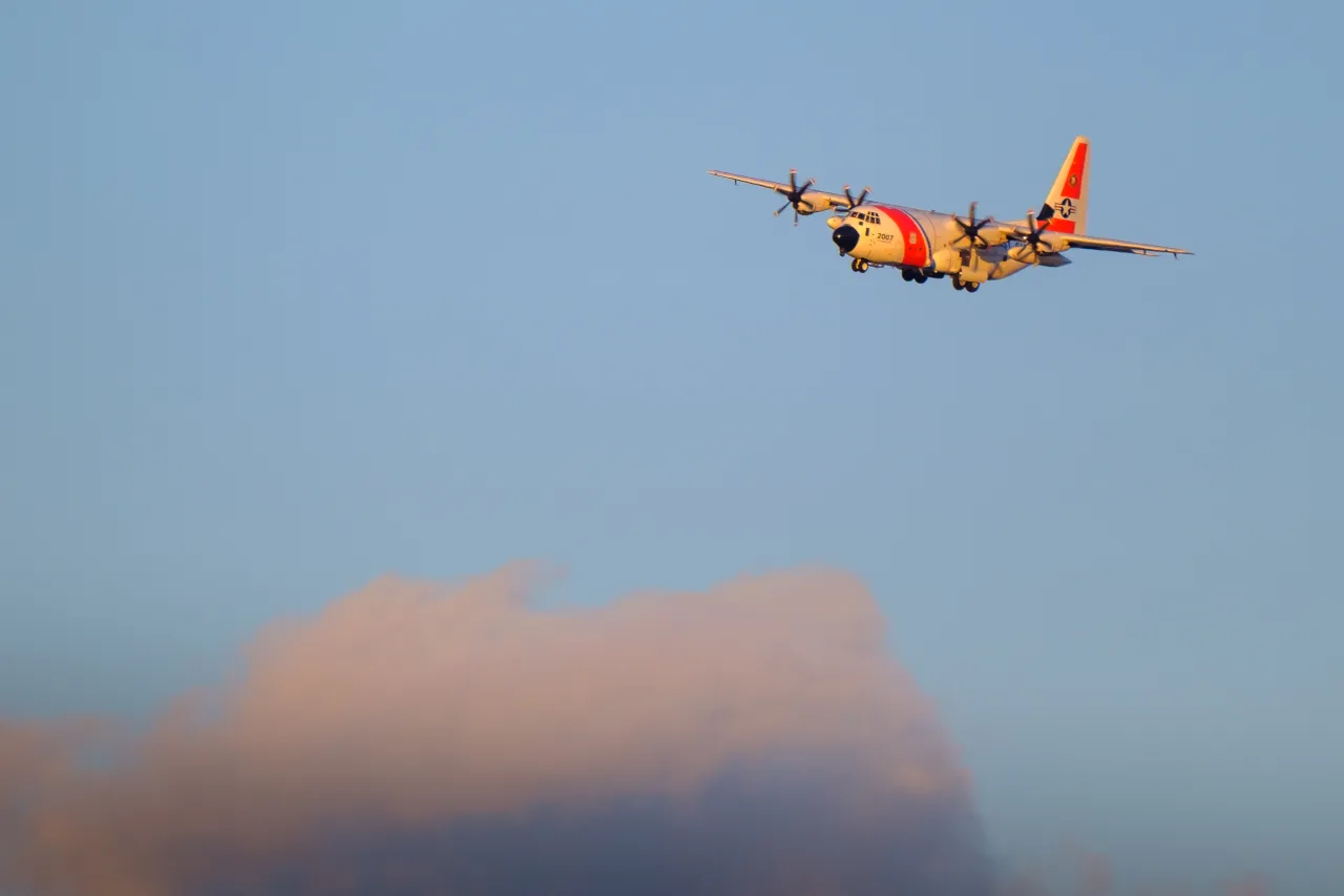 Image: Air Operations at Sunset (9)
