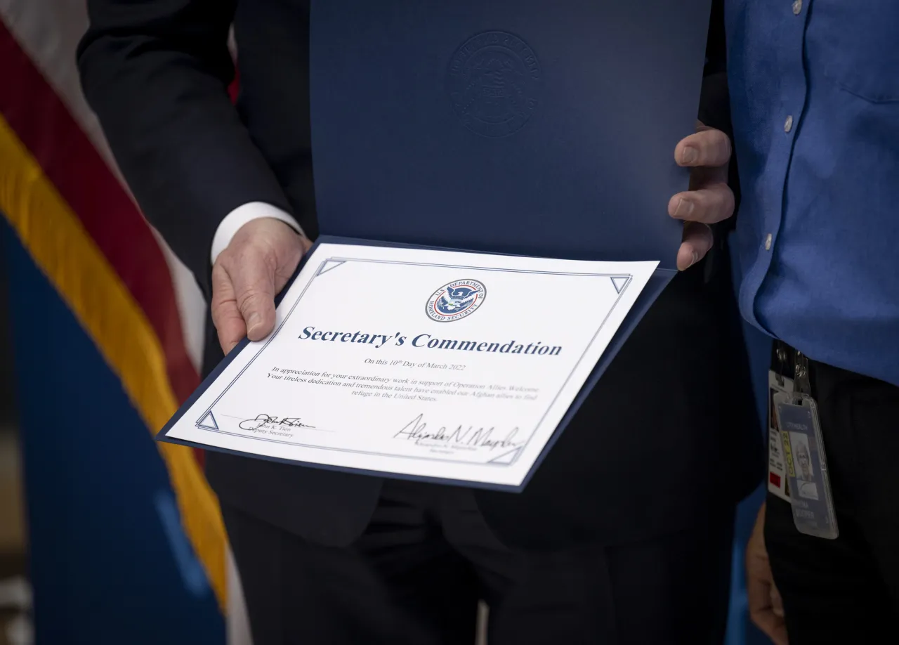 Image: DHS Secretary Alejandro Mayorkas Participates in OAW Appreciation Event (013)