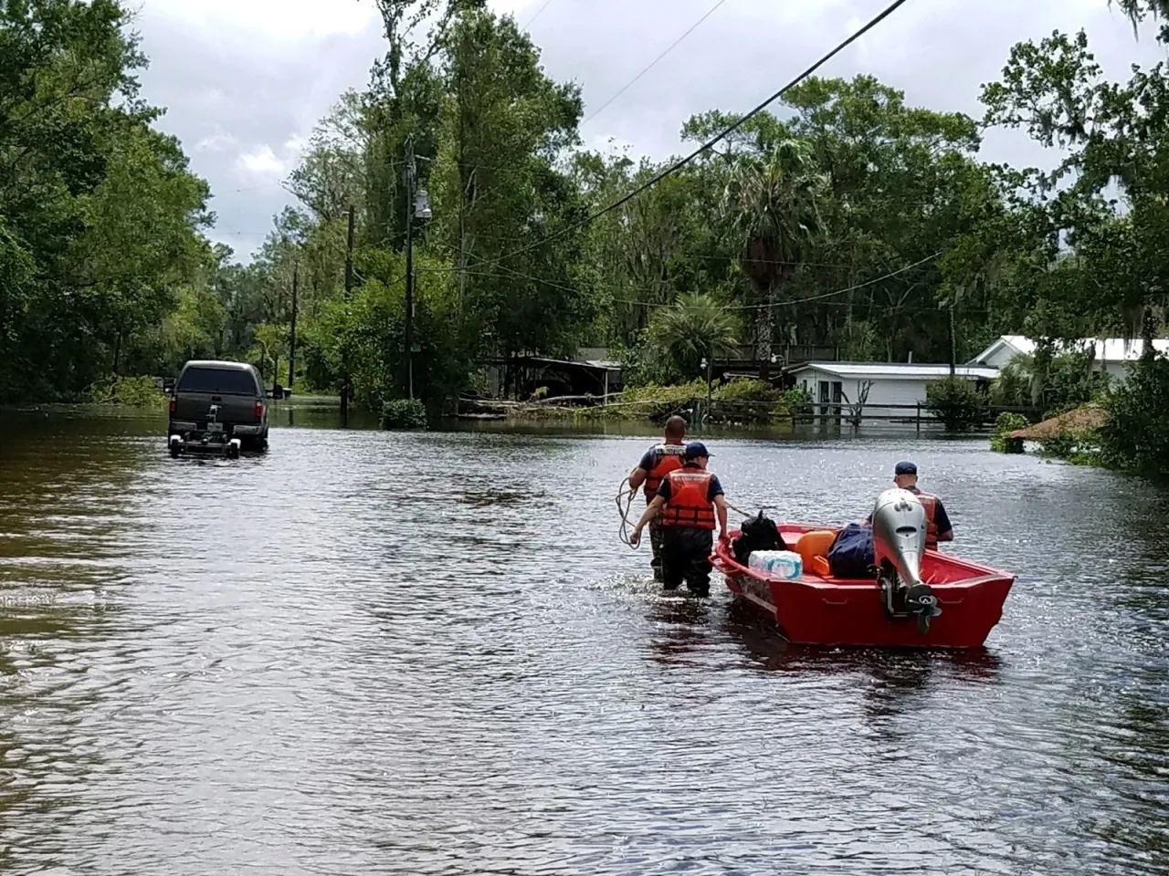 Image: Coast Guard Flood Punt Teams Conduct Hurricane Irma Rescue Operations [Image 1 of 4]