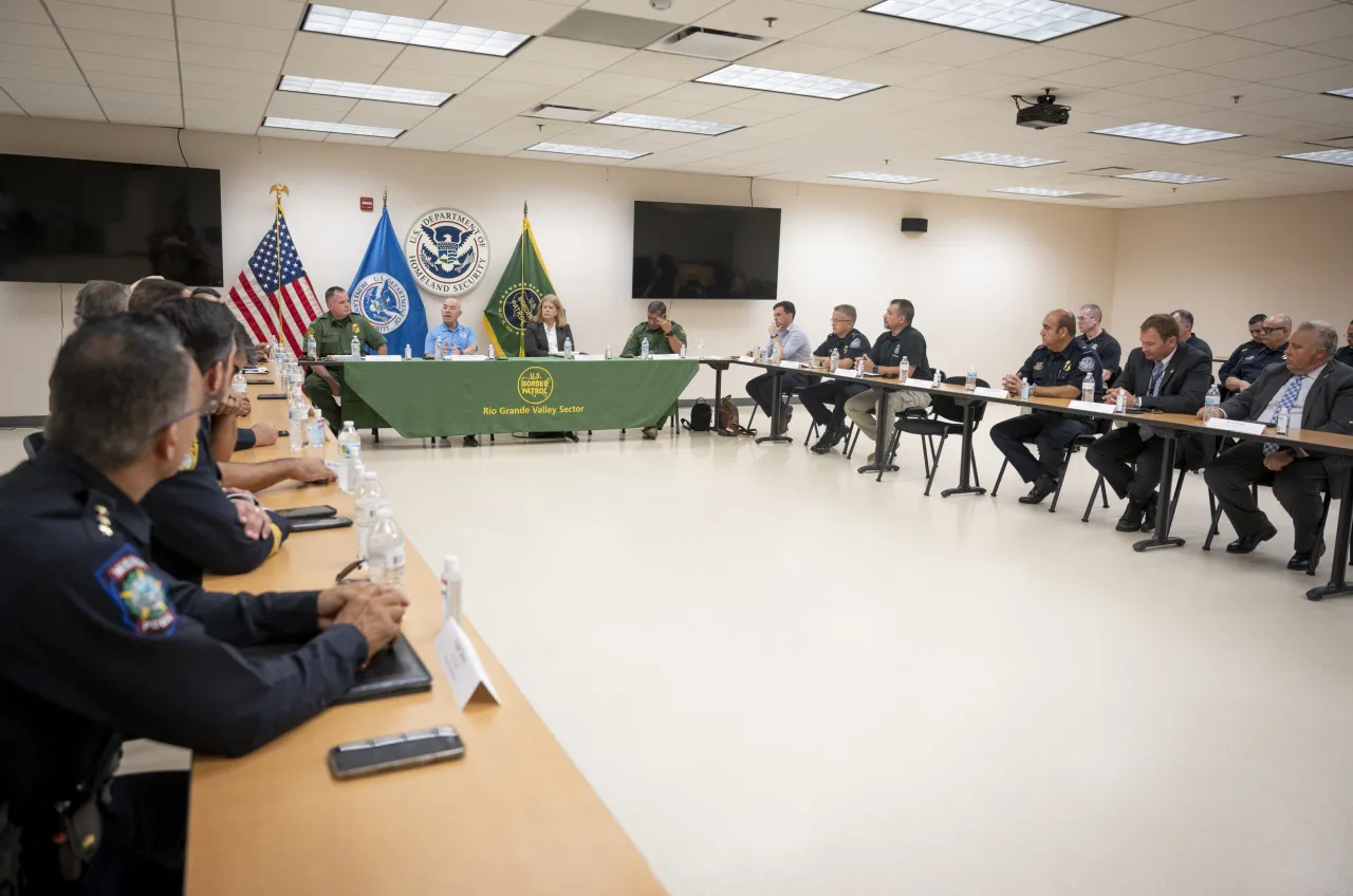 Image: DHS Secretary Alejandro Mayorkas Participates in Law Enforcement Roundtable (013)
