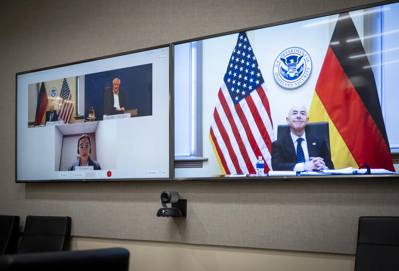Image: DHS Secretary Alejandro Mayorkas Call With Horst Seehofer (12)