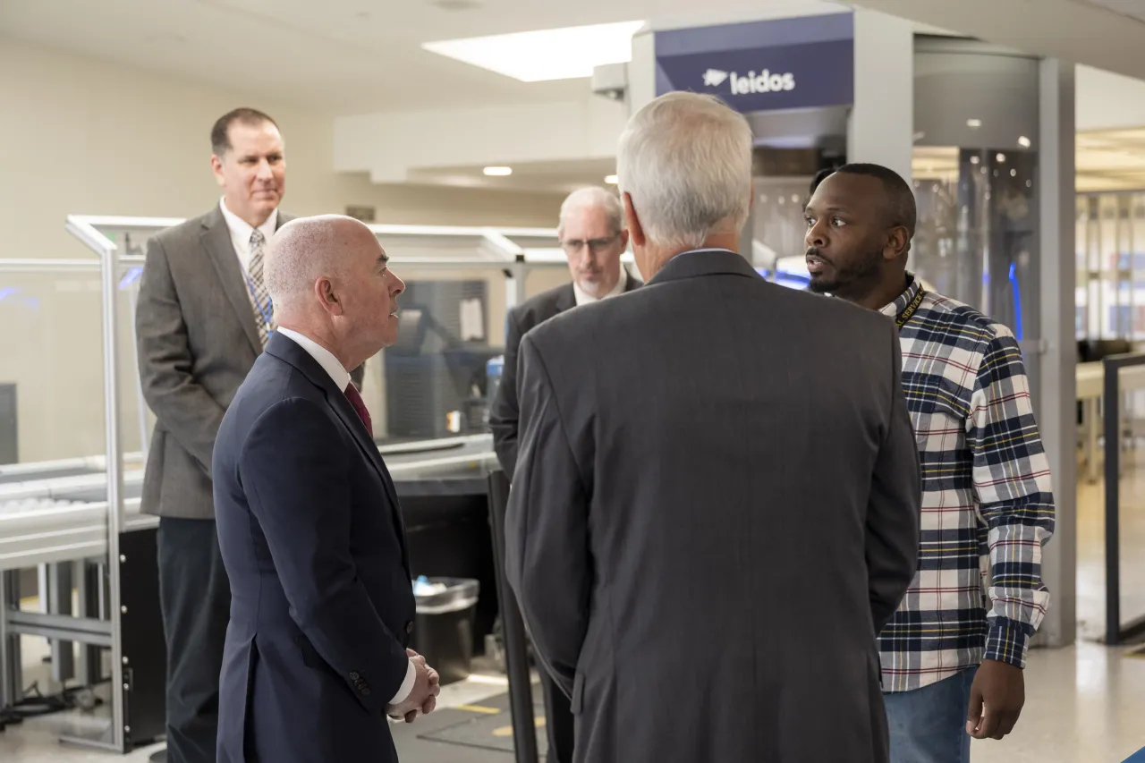 Image: DHS Secretary Alejandro Mayorkas Visits Washington Dulles International Airport (009)