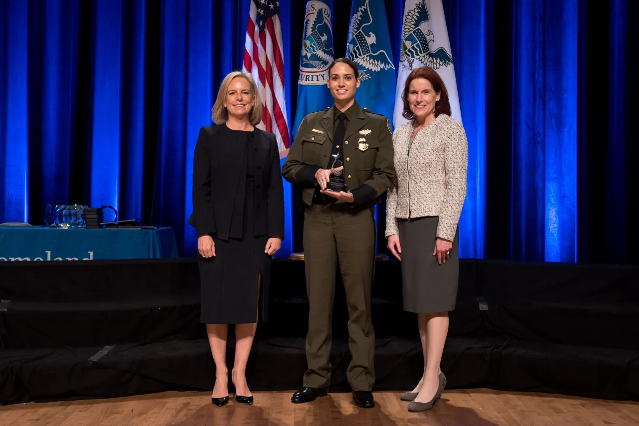 Image: The Secretary’s Award for Exemplary Service 2018 - Gabriela Nunez - U.S. Customs and Border Protection