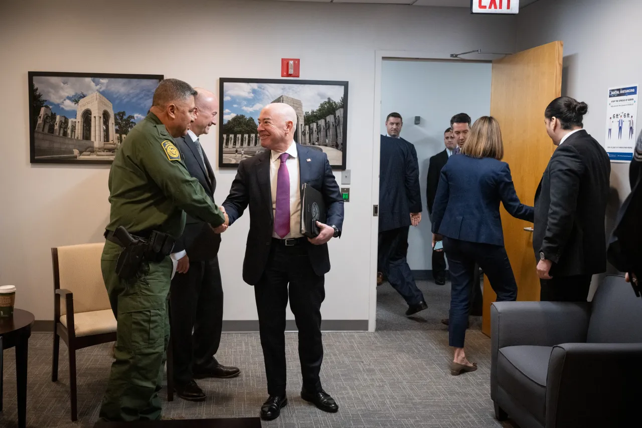 Image: DHS Secretary Alejandro Mayorkas Delivers Remarks on New Border Enforcement Measures (001)