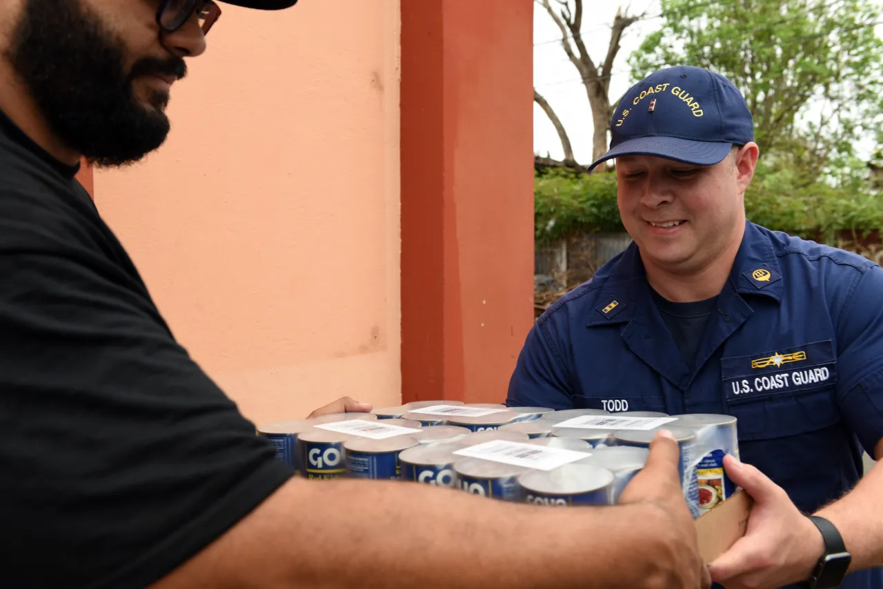 Image: U.S. Coast Guard, local missionaries deliver goods to Loiza, Puerto Rico residents