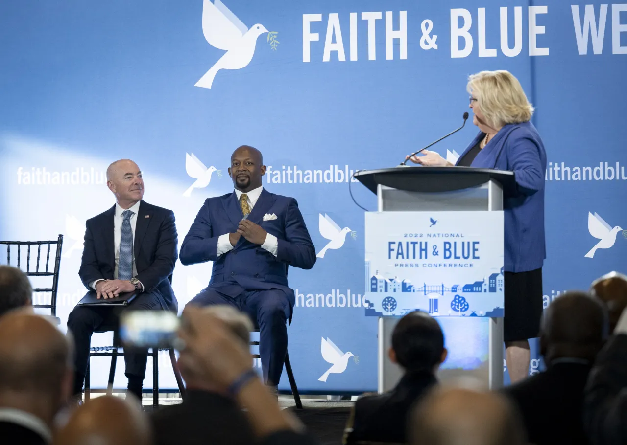 Image: DHS Secretary Mayorkas Speaks at 2022 Faith and Blue (021)