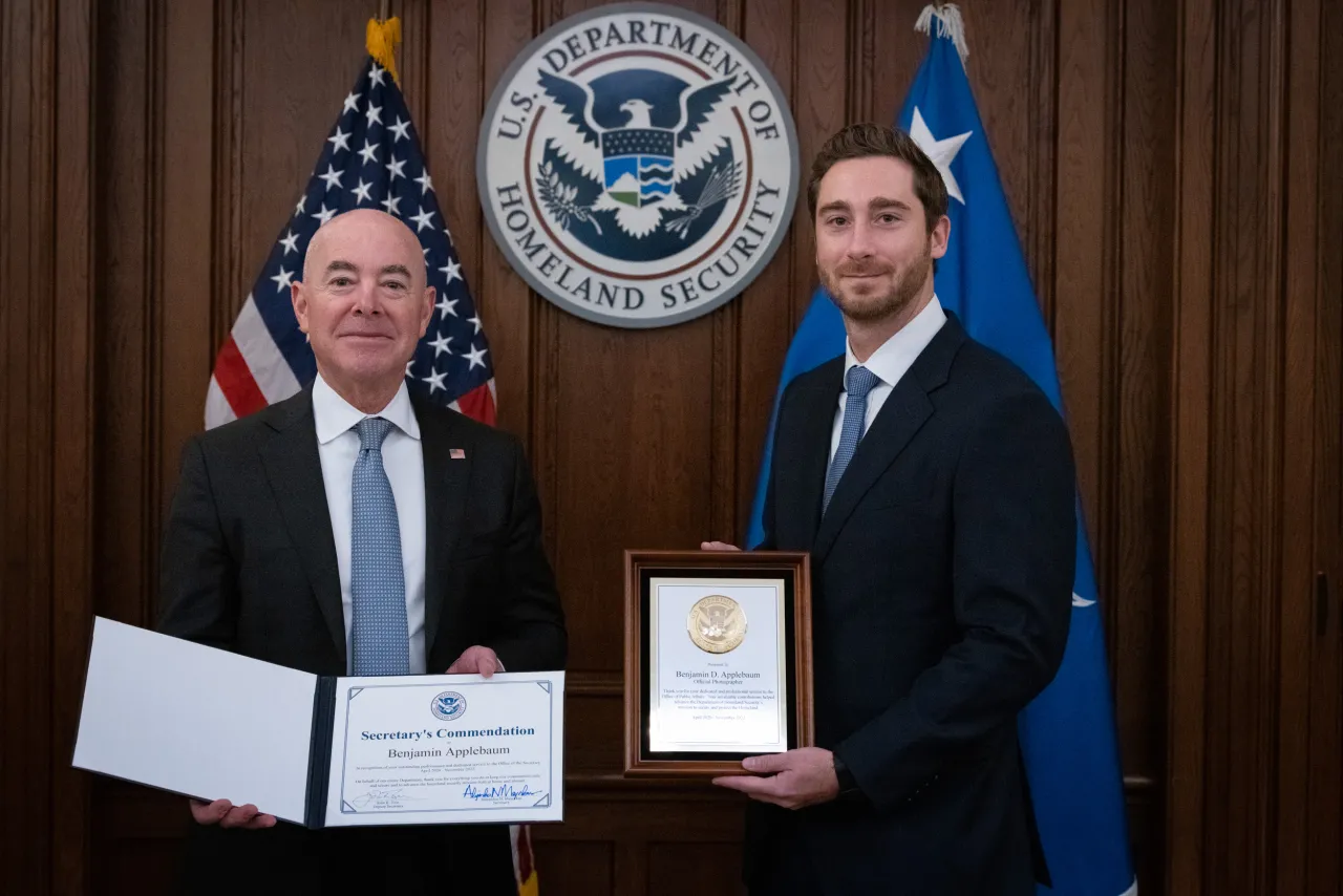 Image: DHS Secretary Alejandro Mayorkas Recognizes DHS Employees (019)
