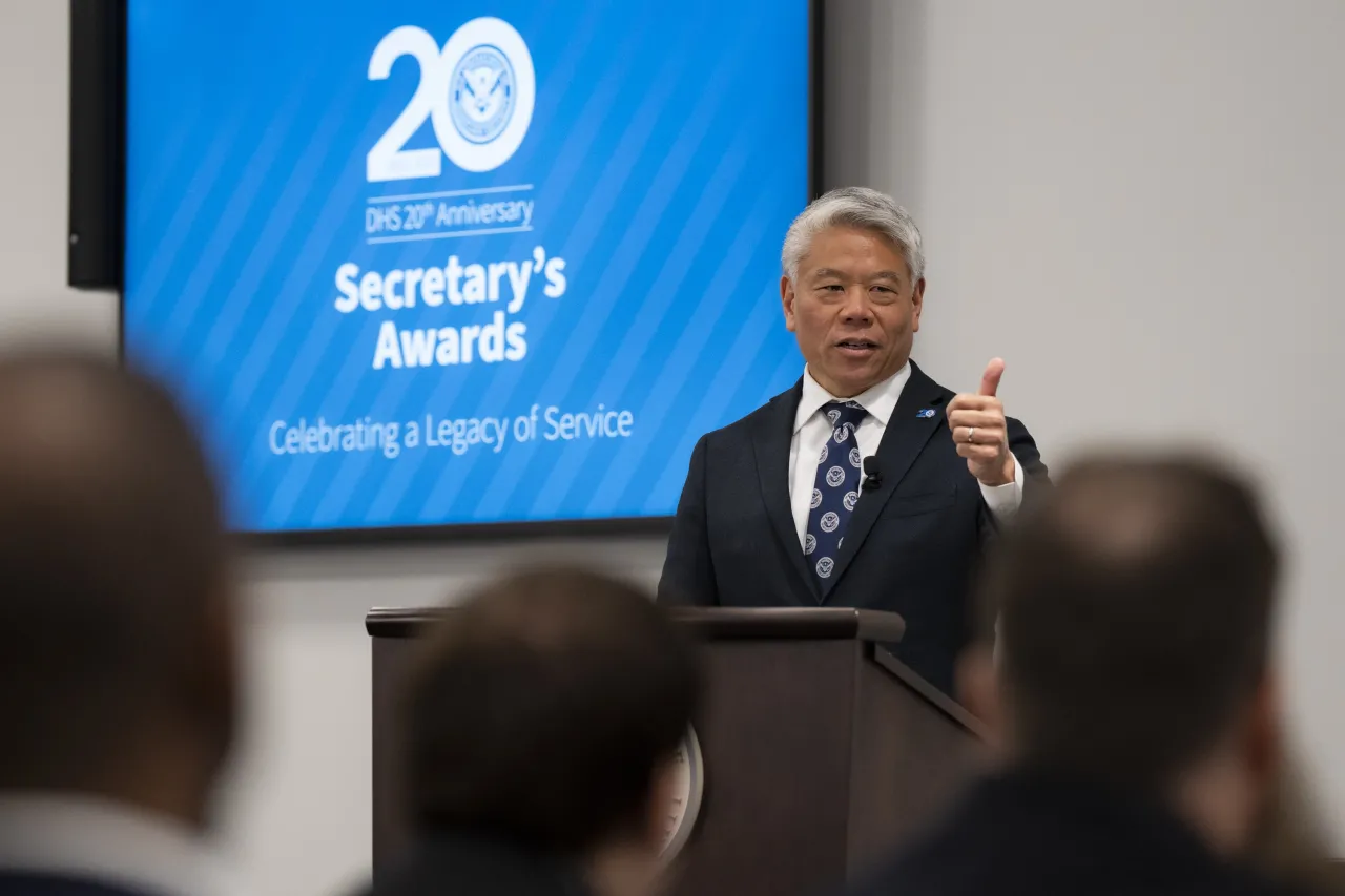 Image: DHS Deputy Secretary John Tien Hosts the Secretary’s Awards in Louisville, Kentucky  (006)