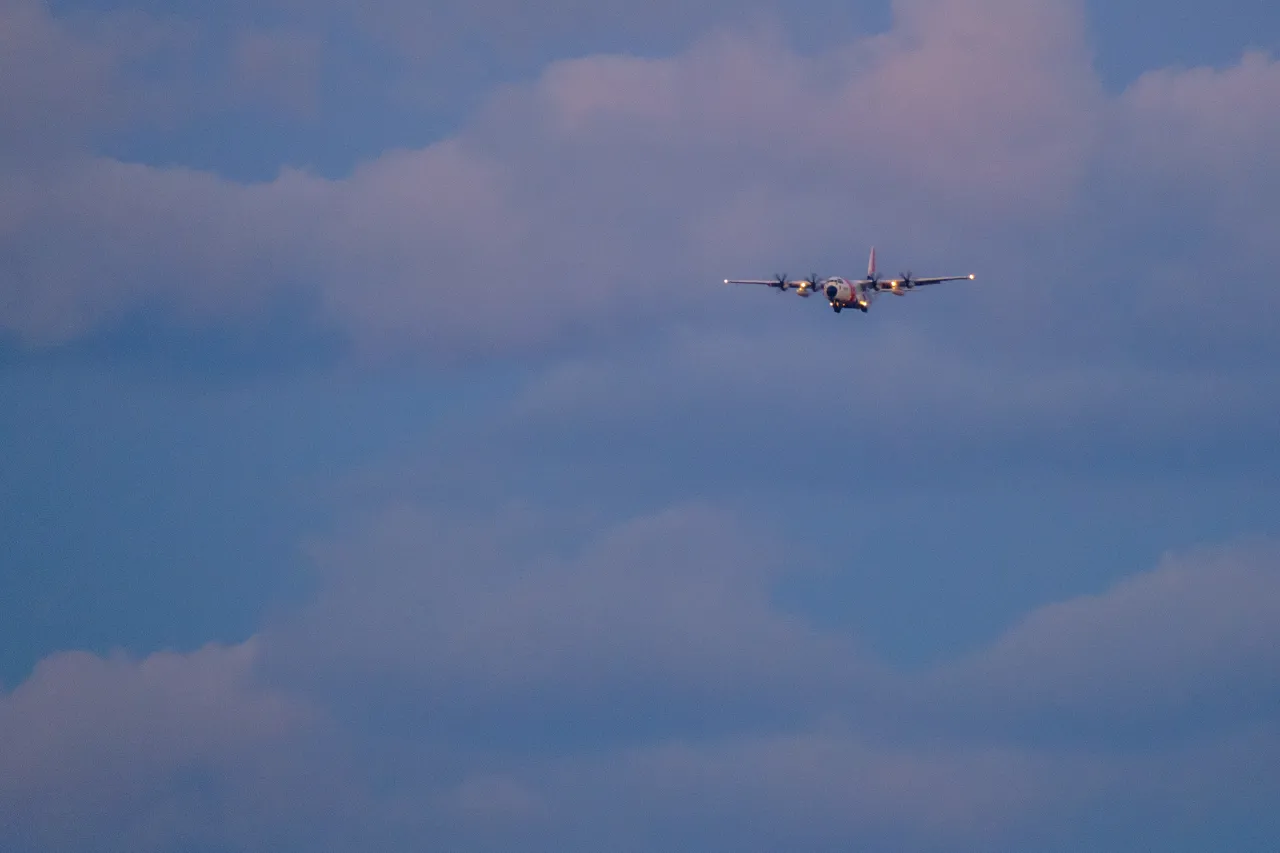 Image: Air Operations at Sunset (14)