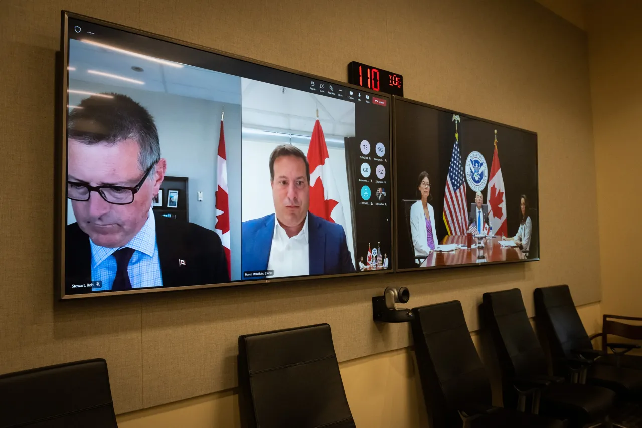 Image: DHS Secretary Alejandro Mayorkas Meets with Canada's Minister of Public Safety (008)