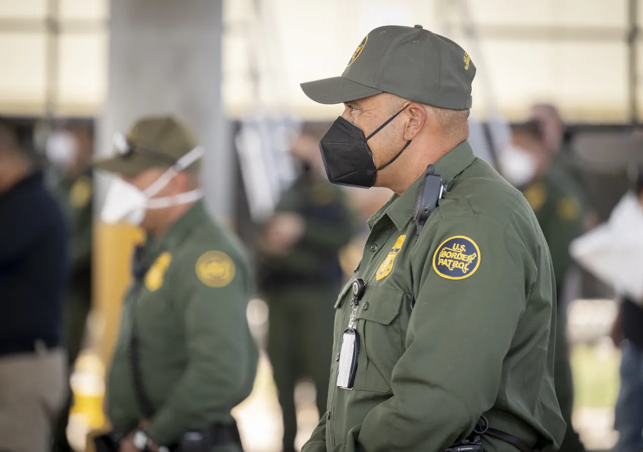 Image: DHS Secretary Alejandro Mayorkas Addresses Border Patrol Personnel (8)