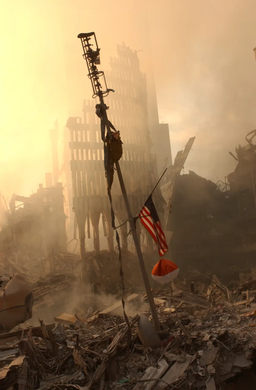 Image: Rubble and Aftermath of 9/11