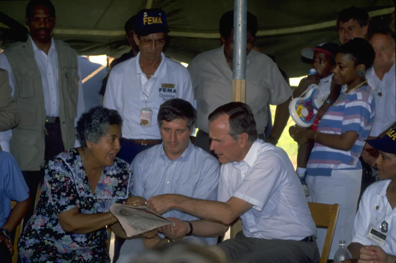 Image: Hurricane Andrew - President George Bush visits with victims
