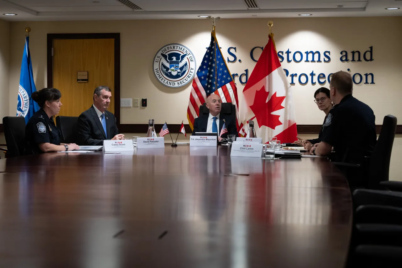 Image: DHS Secretary Alejandro Mayorkas Meets with Minister of Transport of Canada (003)