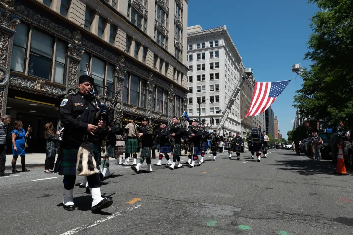 Image: U.S. Customs and Border Protection (CBP) Honor Guard Play Bagpipes at 25th Annual Blue Mass