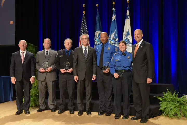 Image: The Secretary's Valor Award 2015 - Louis Armstrong New Orleans International Airport Concourse-B Security Screening Team