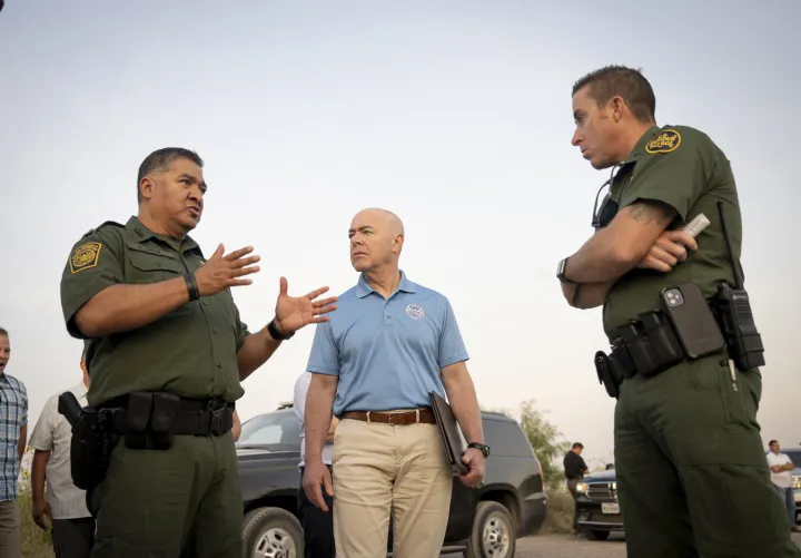Image: DHS Secretary Alejandro Mayorkas Participates Border Tour with U.S. Border Patrol (018)