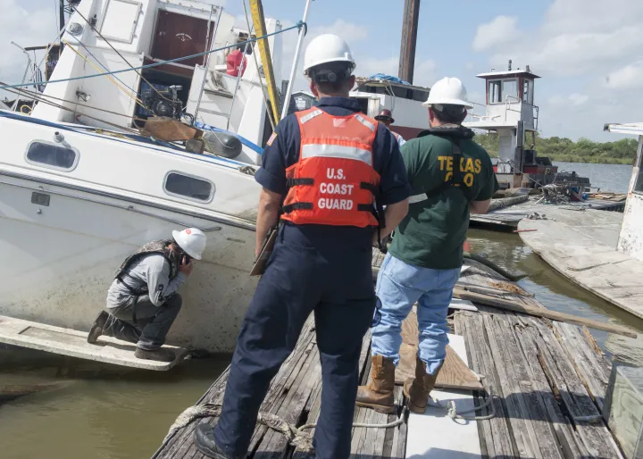 Image: Vessel recovery efforts continue in Galveston County