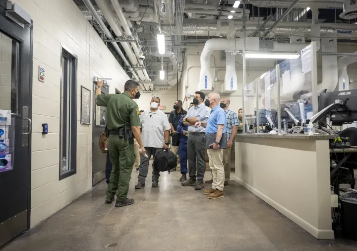 Image: DHS Secretary Alejandro Mayorkas Tours Ursula Processing Center (014)