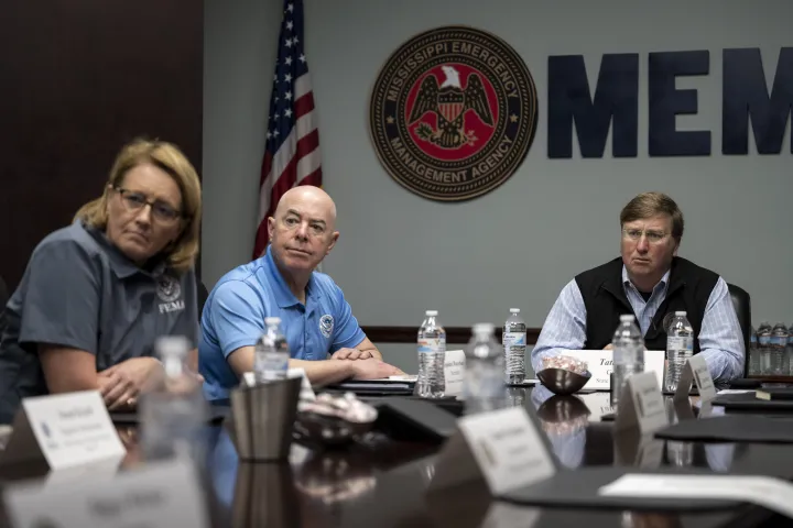 Image: Secretary Mayorkas and Administrator Criswell join Governor Reeves for a briefing at the Mississippi Emergency Management Agency