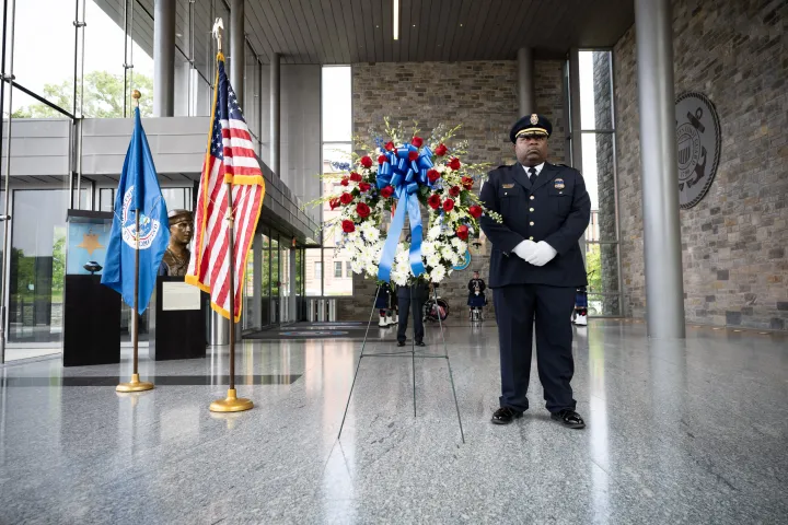 Image: DHS Secretary Alejandro Mayorkas Attends FPS Wreath Laying Ceremony (041)
