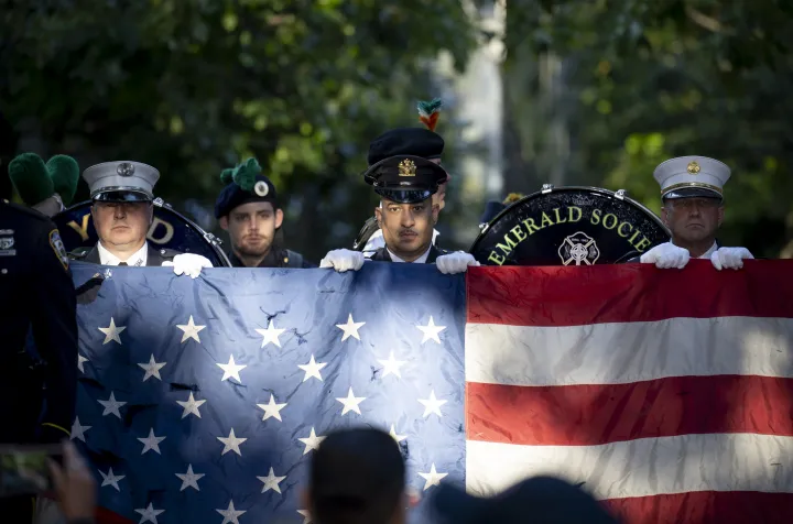 Image: DHS Secretary Alejandro Mayorkas Participates in 9/11 Remembrance Ceremony (11)