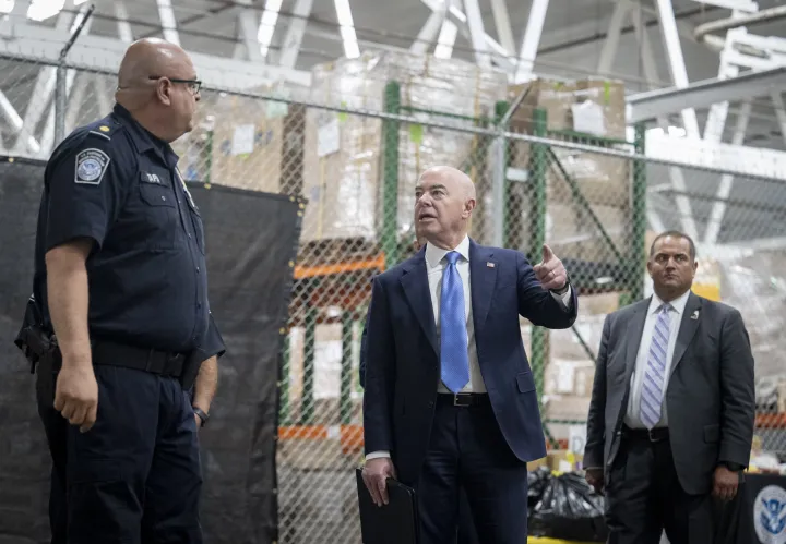 Image: DHS Secretary Alejandro Mayorkas Visits CBP CES (008)