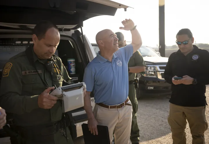 Image: DHS Secretary Alejandro Mayorkas Participates Border Tour with U.S. Border Patrol (057)