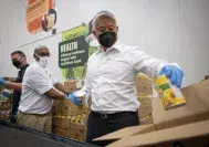Cover photo for the collection "DHS Deputy Secretary Tien Volunteers at Capital Area Food Bank"