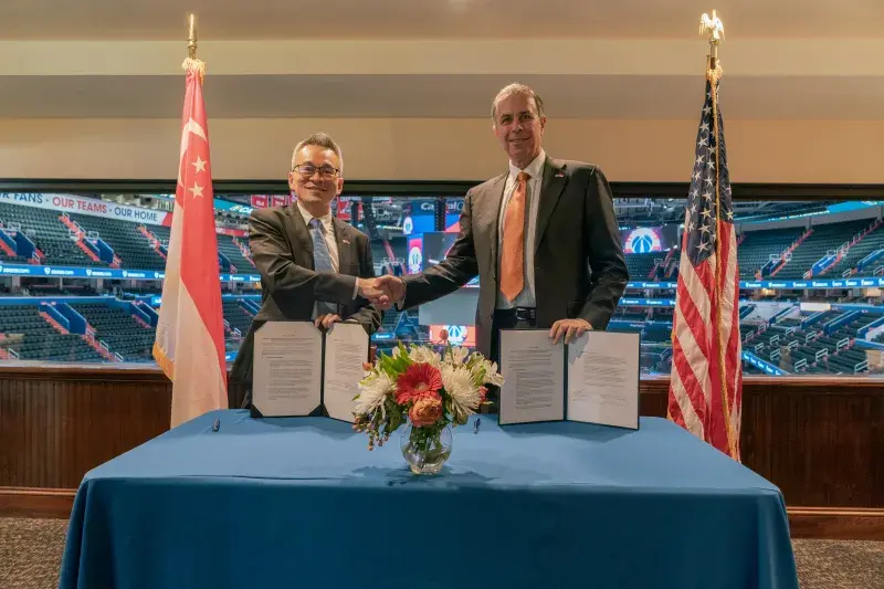 USST and Singapore signing