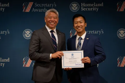 DHS Deputy Secretary John Tien with Leadership Excellence Award recipient, Anthony C. Nguyen.
