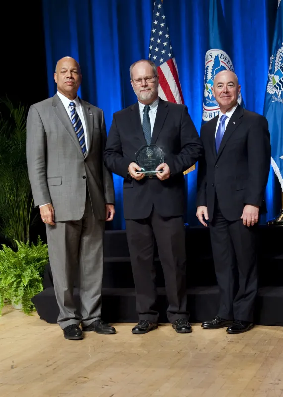 Secretary’s Award for Excellence 2014 - Derek E. Sylvester