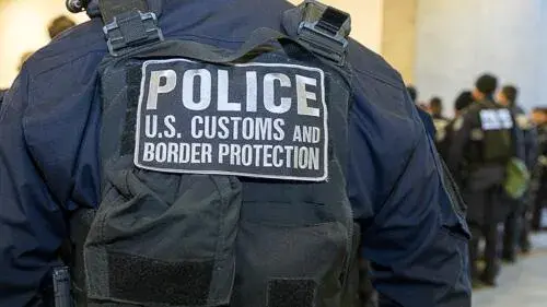 Border protection agent
