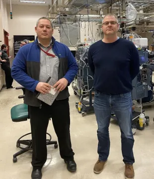 CSAC’s Dr. Jerry Cabalo with Dr. Thomas Metz of PNNL at PNNL’s mass spectrometry laboratory.