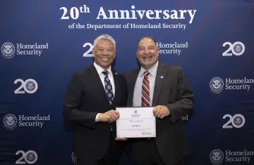 DHS Deputy Secretary John Tien with Valor Award recipient, Tim Knox.